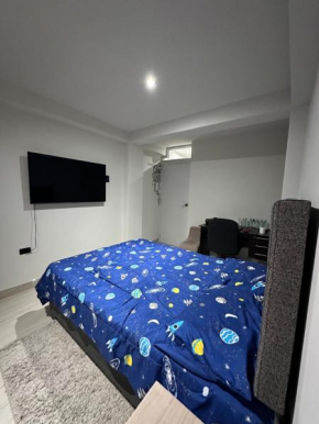 Moderno Dpto 5min Plaza-wifi 1,000Mbps Netflix